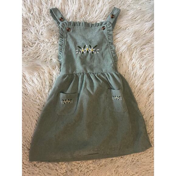 Girls Clothing Lot - Sizes 5 & 6 - 9 Items - Picture 8 of 12